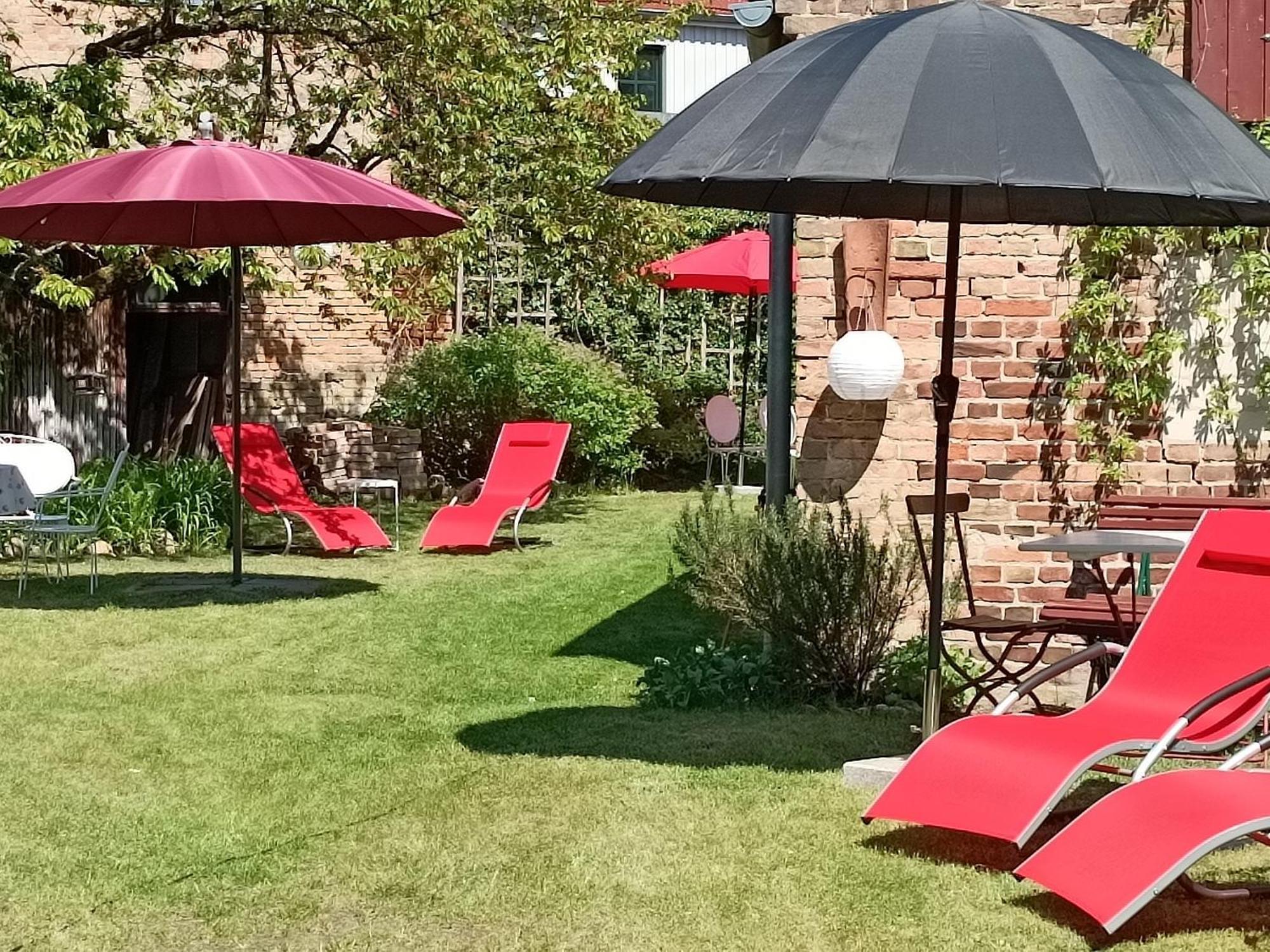 Schlossparkferienwohnungen Rheinsberg Mit Garten Екстер'єр фото